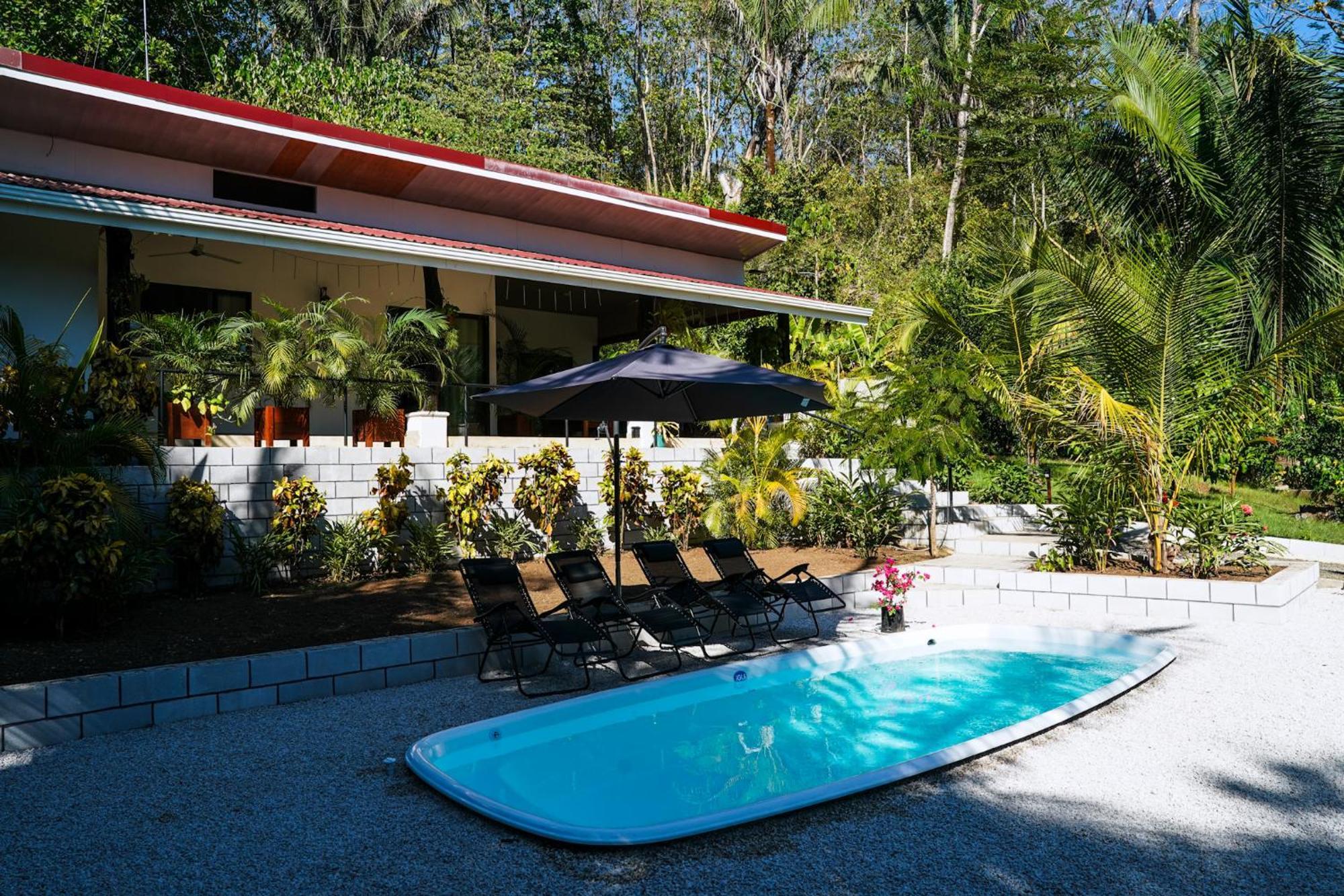 House In The Palm Forest Puerto Carrillo Exteriör bild